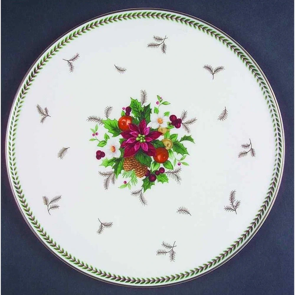 Mikasa Holiday Delight Petite Bone China Cake Plate 9.75